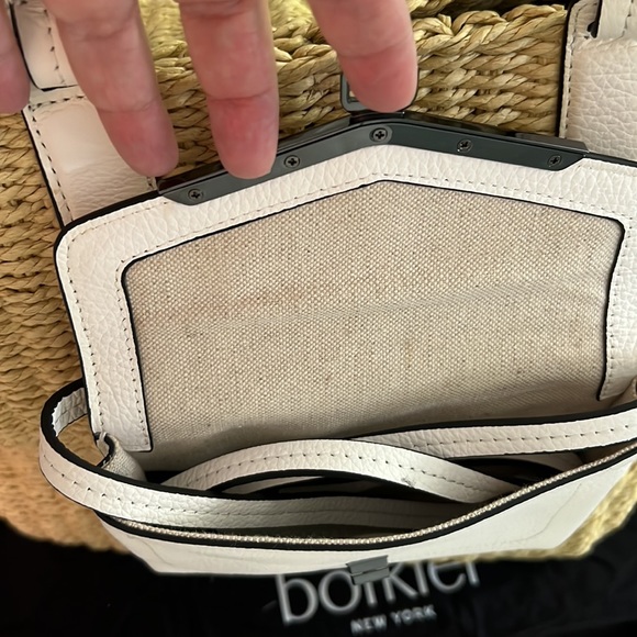 NWT botkier valentina tote with detachable leather crossbody - Picture 10 of 12